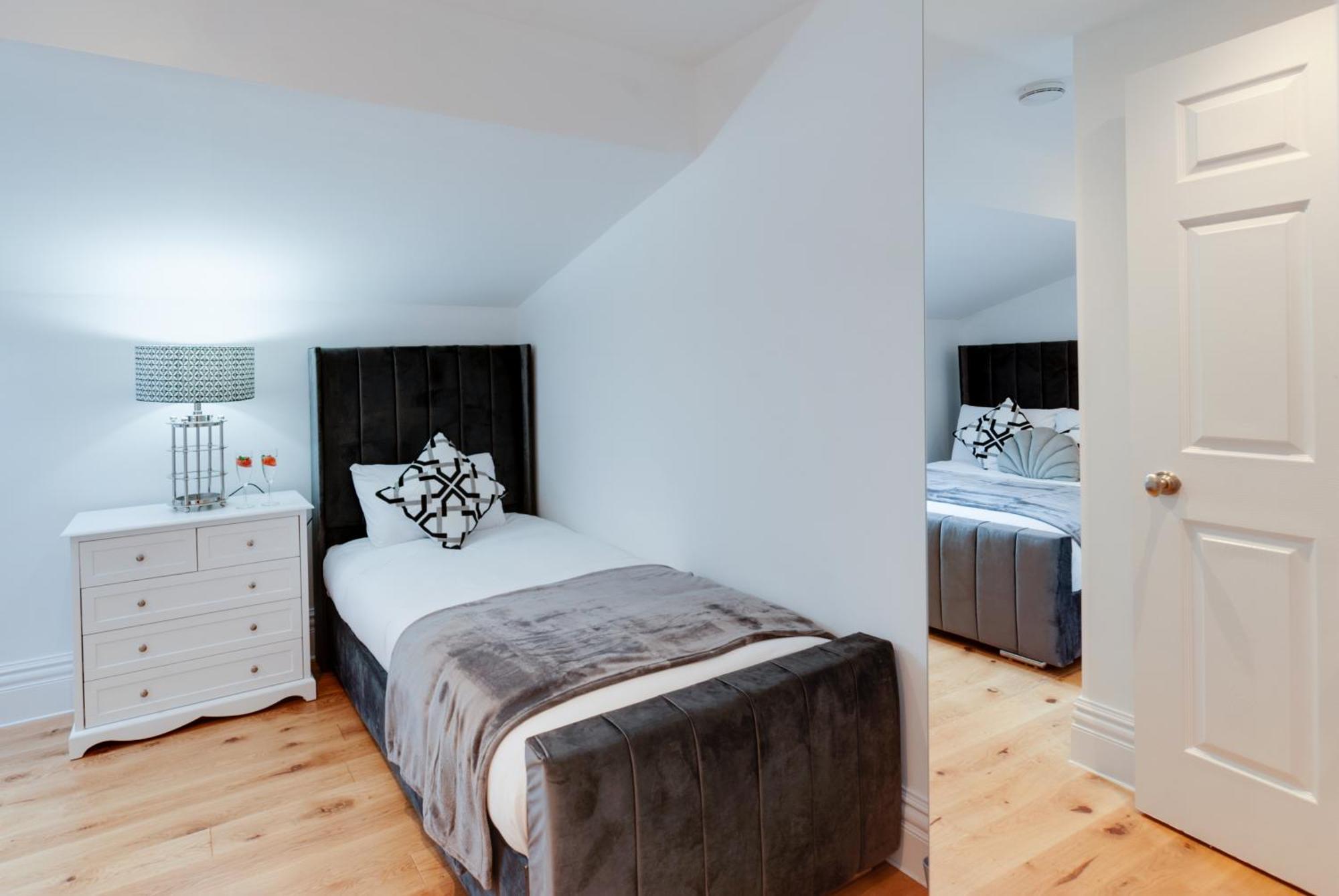 Aparthotel 80 By Elite Liverpool